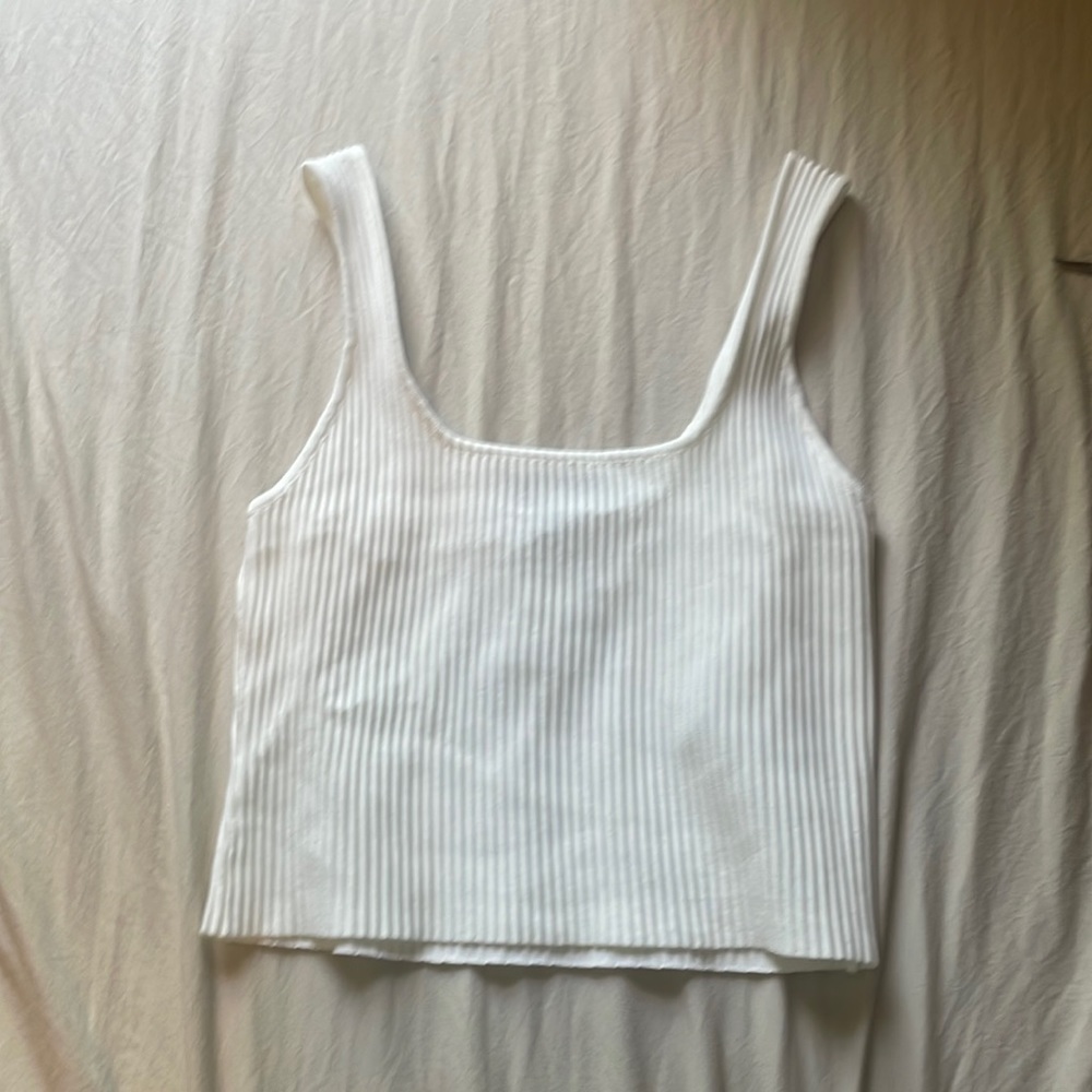 White crop top